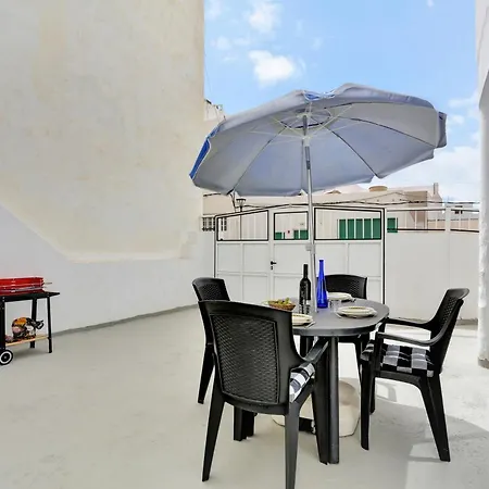 בית נופש Casa La Caleta *